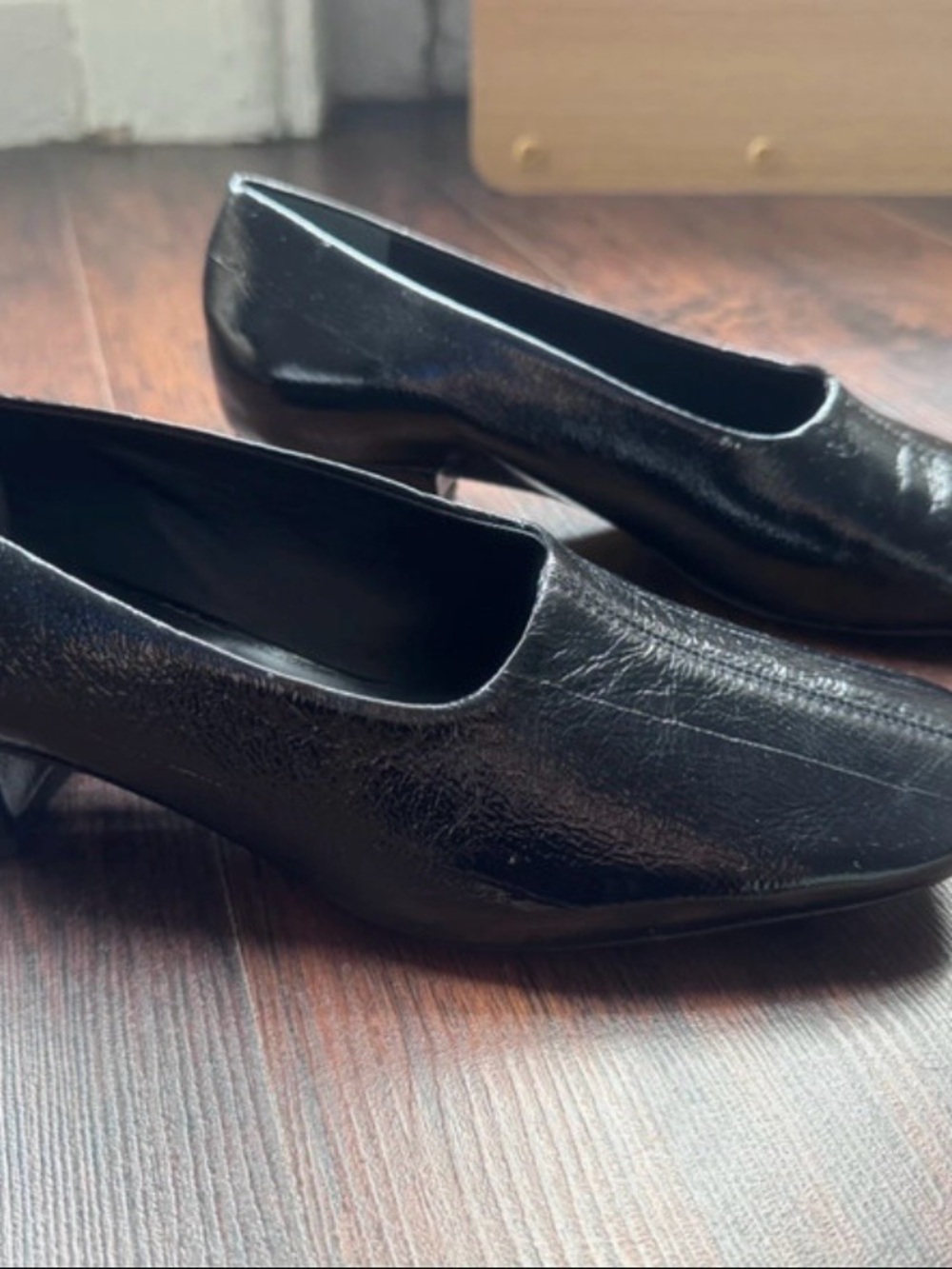 Reformation Inez pump heels